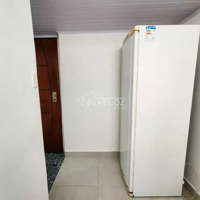 Apartamento à venda com 2 quartos, 76m² - Foto 12