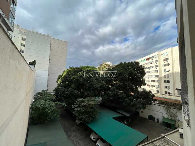 Apartamento à venda com 2 quartos, 61m² - Foto 21