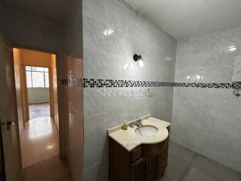 Apartamento à venda com 2 quartos, 61m² - Foto 19