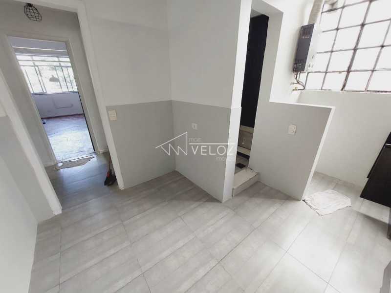 Apartamento à venda com 2 quartos, 58m² - Foto 16