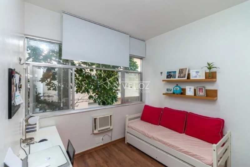 Apartamento à venda com 2 quartos, 67m² - Foto 7