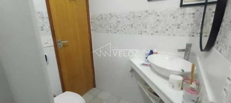 Apartamento à venda com 2 quartos, 67m² - Foto 14