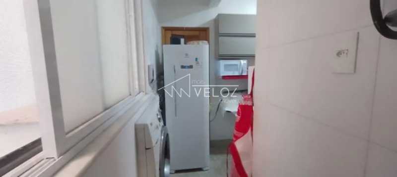 Apartamento à venda com 2 quartos, 67m² - Foto 22