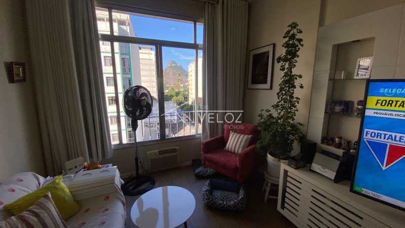 Apartamento à venda com 3 quartos, 83m² - Foto 4