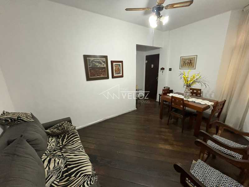 Apartamento à venda com 2 quartos, 77m² - Foto 15