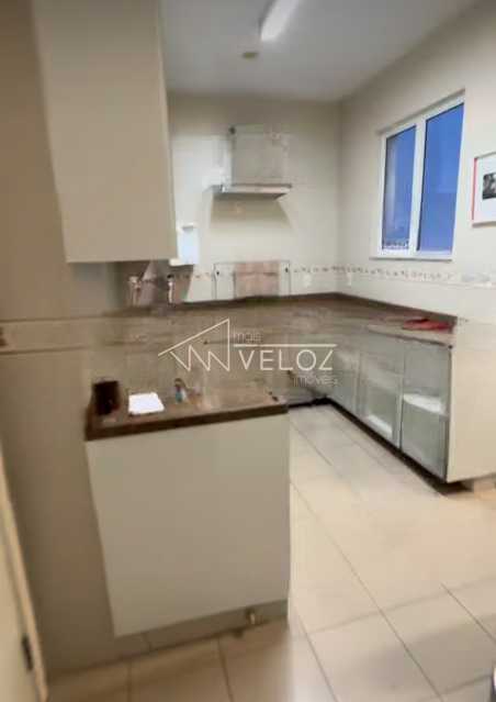 Apartamento à venda com 2 quartos, 140m² - Foto 1