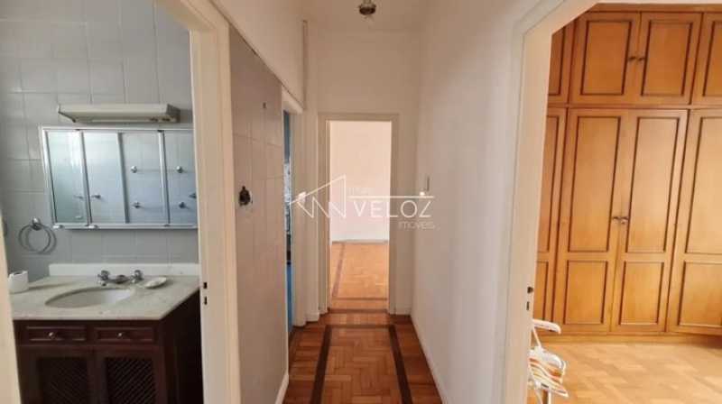 Apartamento à venda com 3 quartos, 97m² - Foto 2