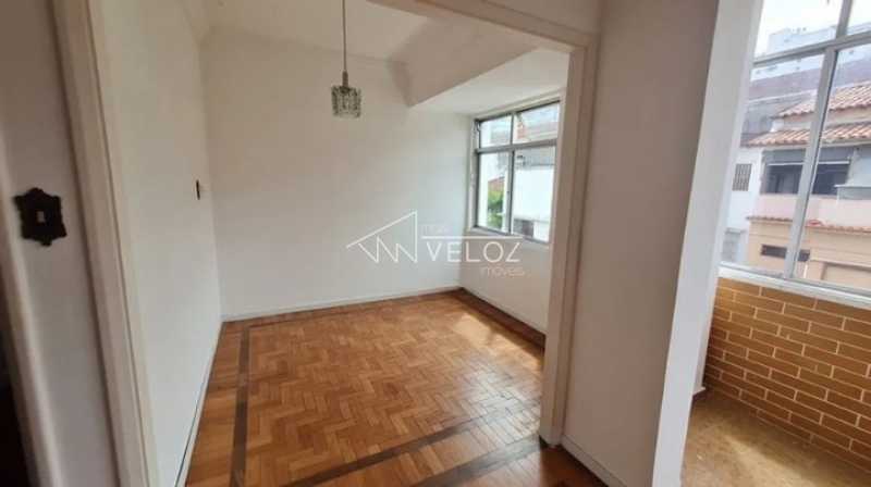 Apartamento à venda com 3 quartos, 97m² - Foto 7