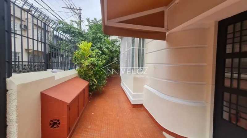 Apartamento à venda com 3 quartos, 97m² - Foto 8