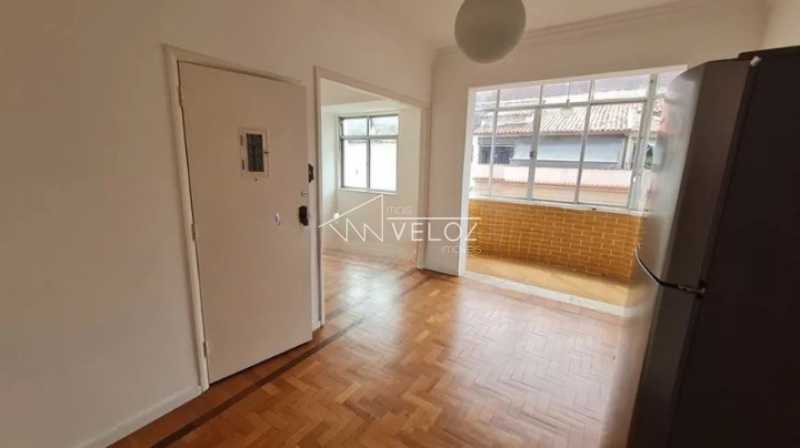 Apartamento à venda com 3 quartos, 97m² - Foto 13