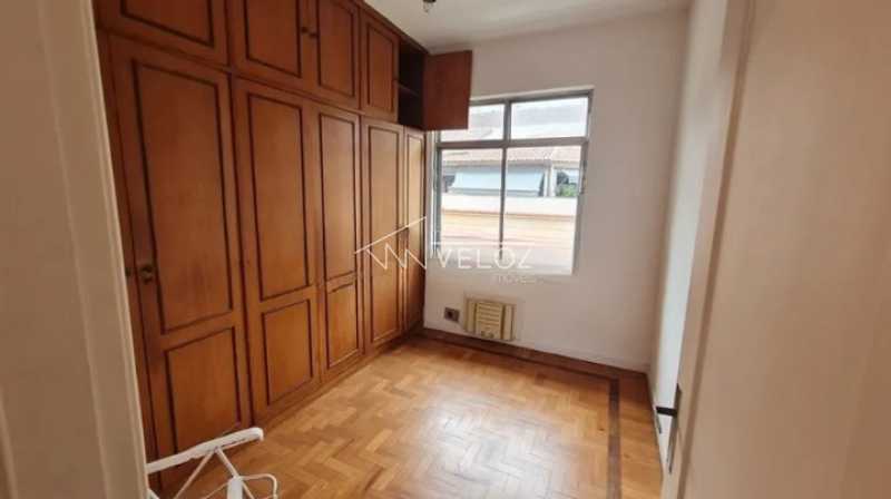 Apartamento à venda com 3 quartos, 97m² - Foto 18