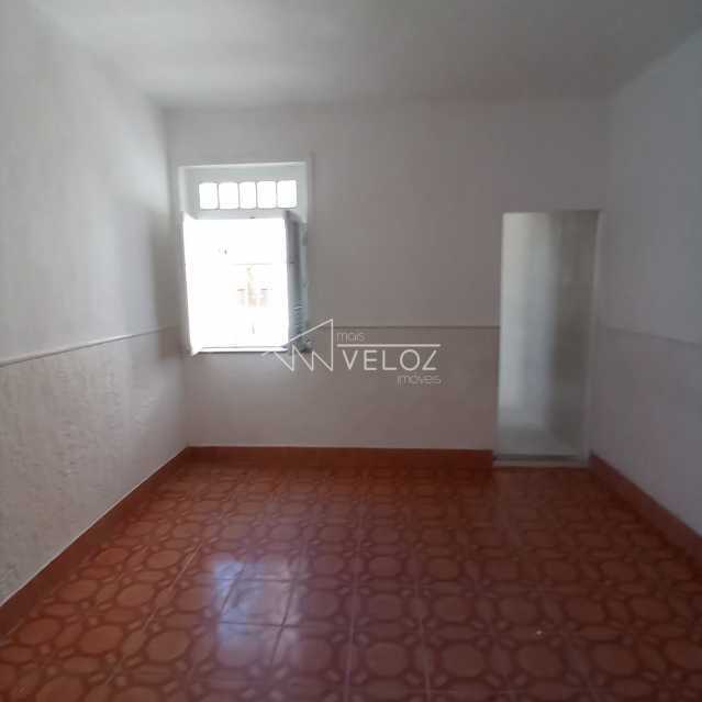 Apartamento à venda com 2 quartos, 66m² - Foto 11