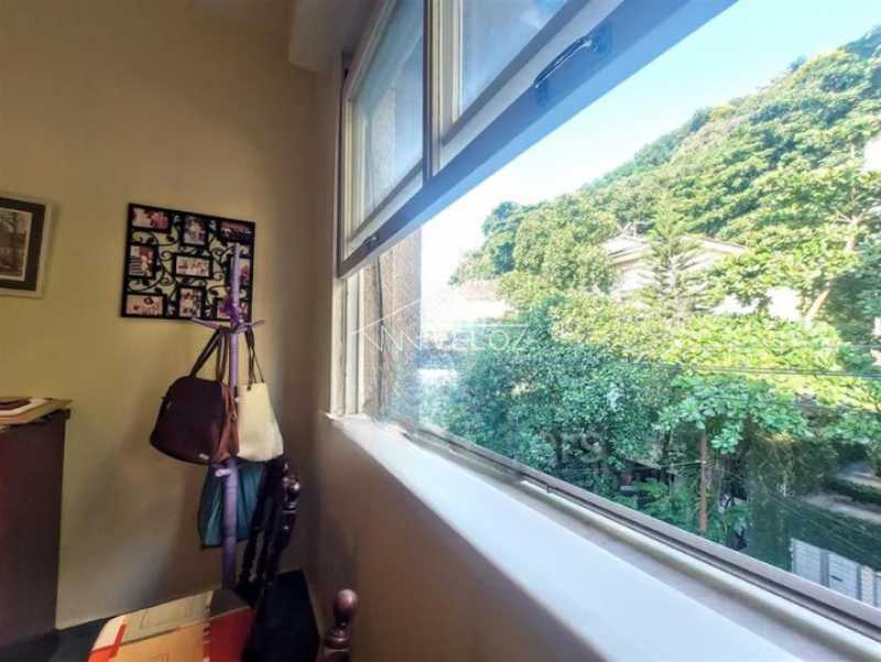 Apartamento à venda com 2 quartos, 89m² - Foto 19