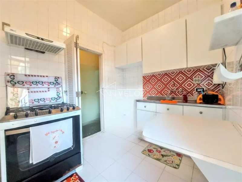 Apartamento à venda com 2 quartos, 89m² - Foto 21