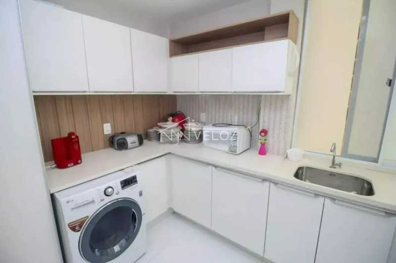 Apartamento à venda com 2 quartos, 78m² - Foto 25