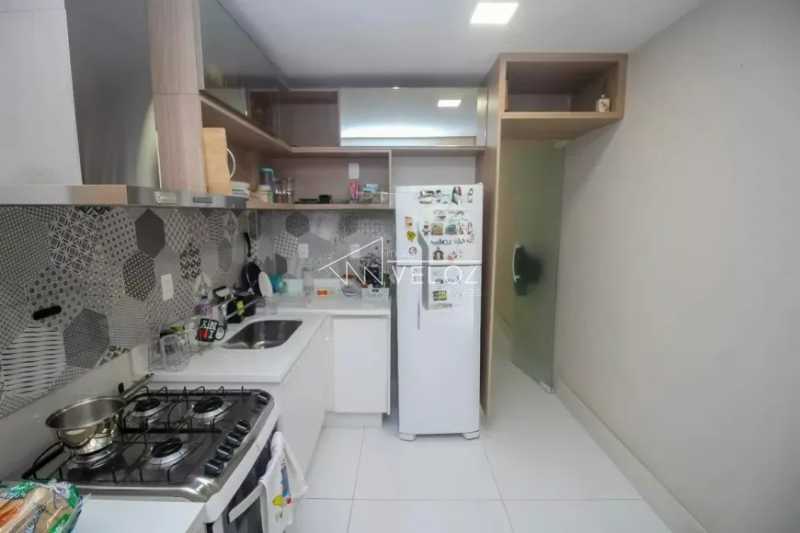 Apartamento à venda com 2 quartos, 78m² - Foto 21