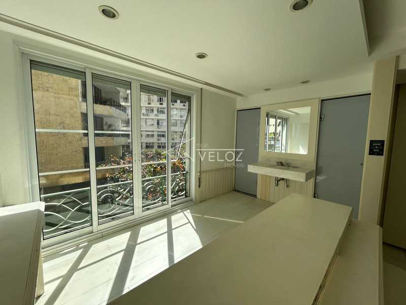 Apartamento à venda com 4 quartos, 220m² - Foto 20