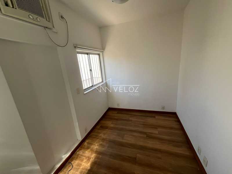 Cobertura à venda com 3 quartos, 216m² - Foto 13