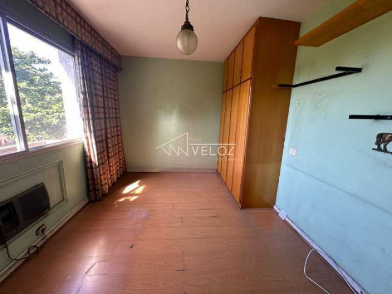 Apartamento à venda com 3 quartos, 134m² - Foto 6