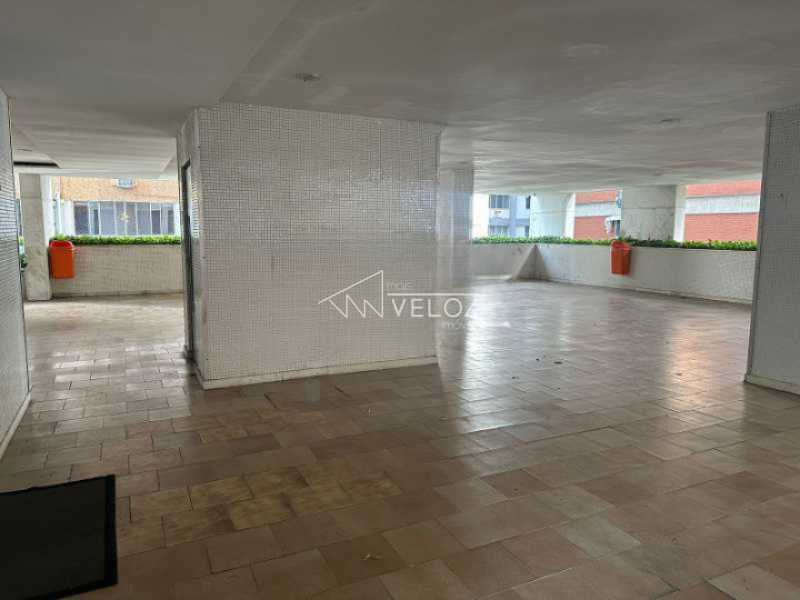 Apartamento à venda com 3 quartos, 134m² - Foto 15