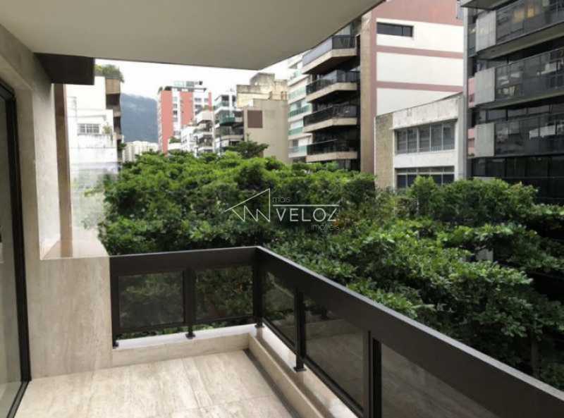 Apartamento à venda com 4 quartos, 193m² - Foto 1