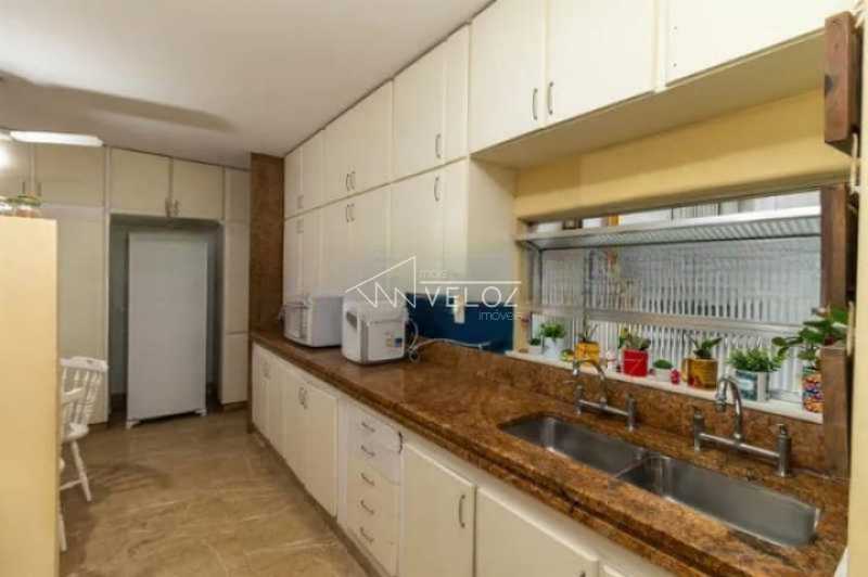 Apartamento à venda com 4 quartos, 165m² - Foto 7