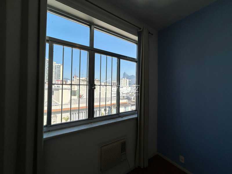 Apartamento à venda com 3 quartos, 150m² - Foto 23