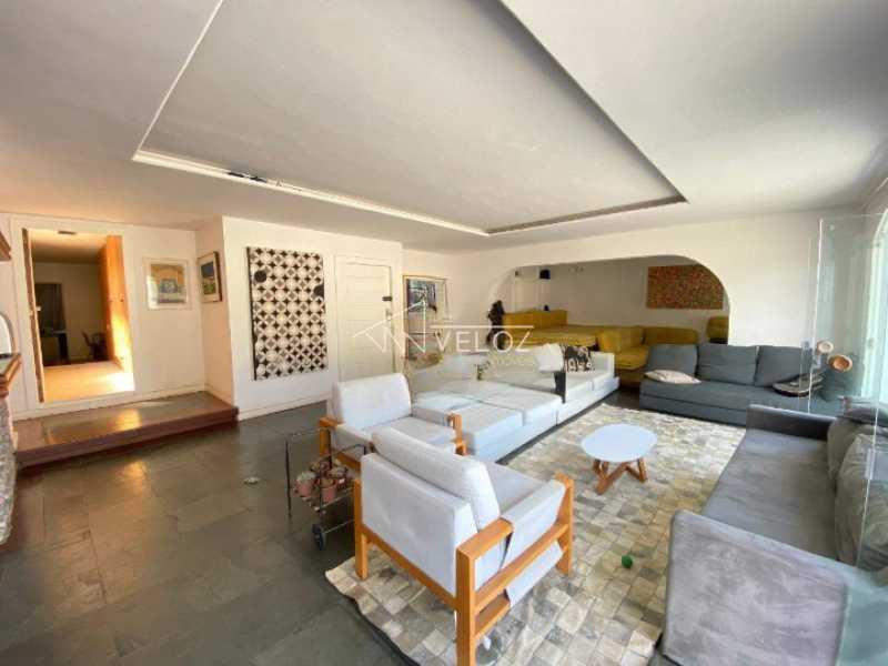 Cobertura à venda com 4 quartos, 210m² - Foto 6