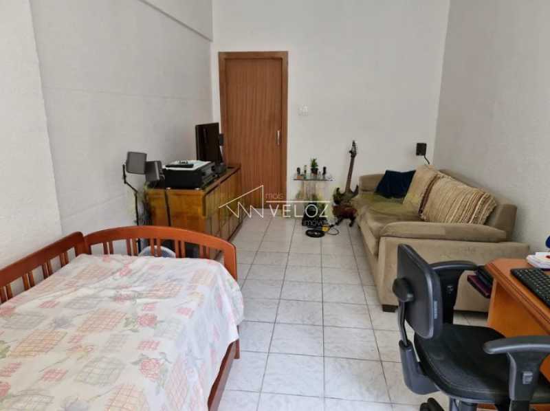 Apartamento à venda com 1 quarto, 30m² - Foto 2