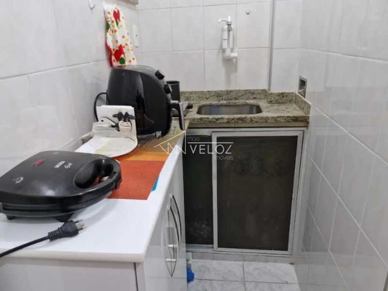 Apartamento à venda com 1 quarto, 30m² - Foto 7