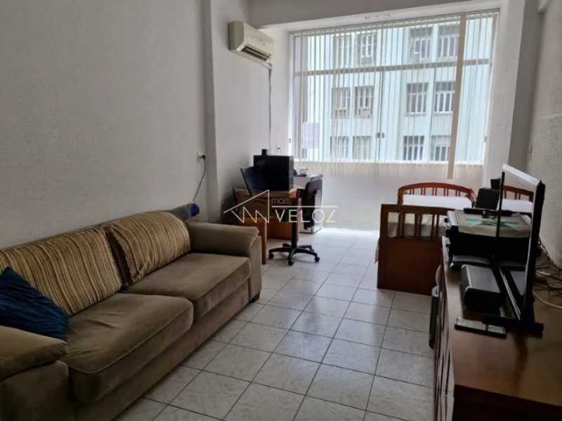 Apartamento à venda com 1 quarto, 30m² - Foto 1