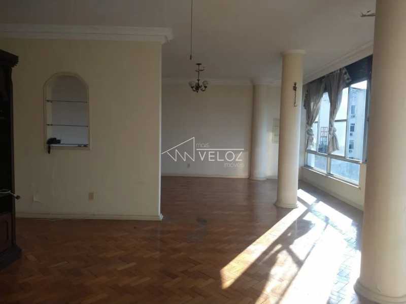 Apartamento à venda com 3 quartos, 165m² - Foto 4