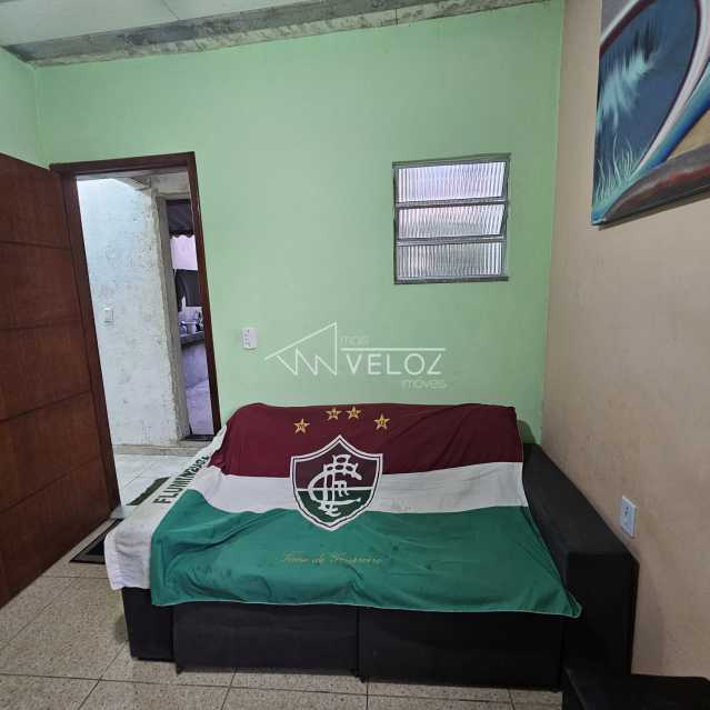 Casa à venda com 2 quartos, 45m² - Foto 5