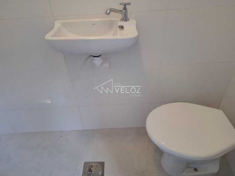 Apartamento à venda com 3 quartos, 92m² - Foto 2