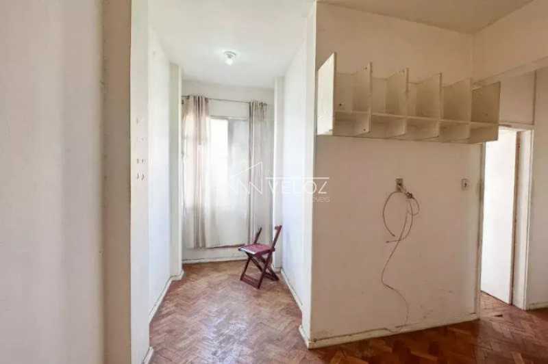 Apartamento à venda com 2 quartos, 60m² - Foto 1