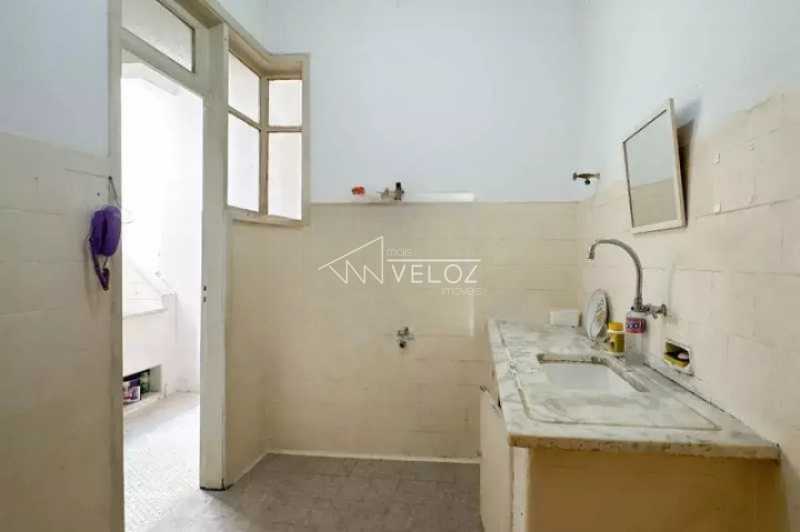 Apartamento à venda com 2 quartos, 60m² - Foto 4