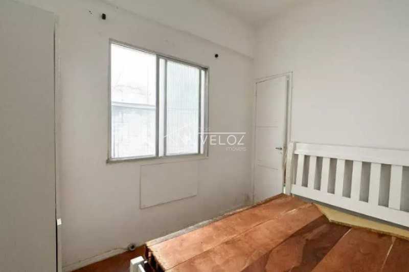 Apartamento à venda com 2 quartos, 60m² - Foto 17