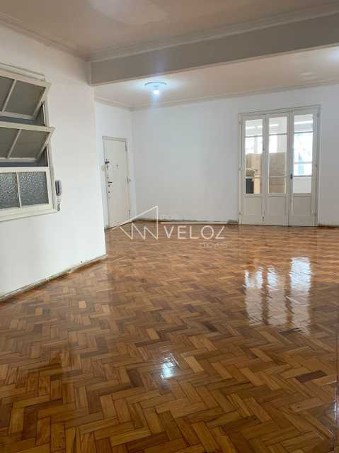 Apartamento à venda com 3 quartos, 143m² - Foto 5