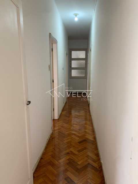 Apartamento à venda com 3 quartos, 143m² - Foto 7