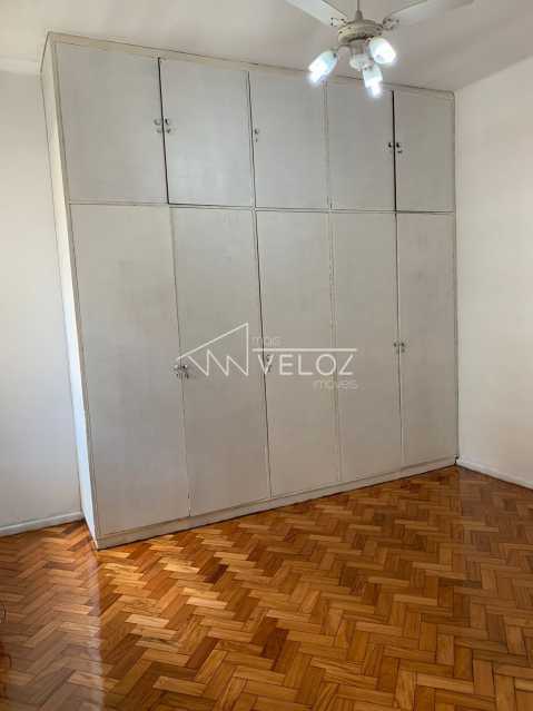 Apartamento à venda com 3 quartos, 143m² - Foto 9