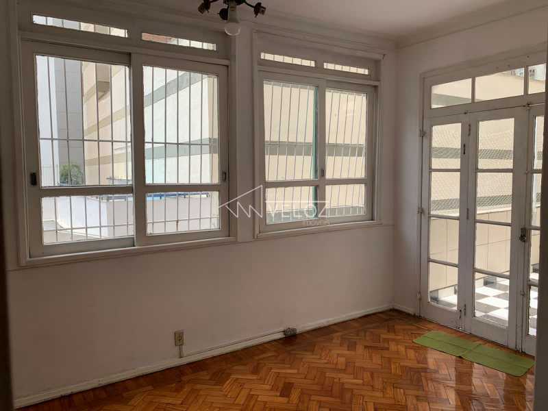 Apartamento à venda com 3 quartos, 143m² - Foto 15