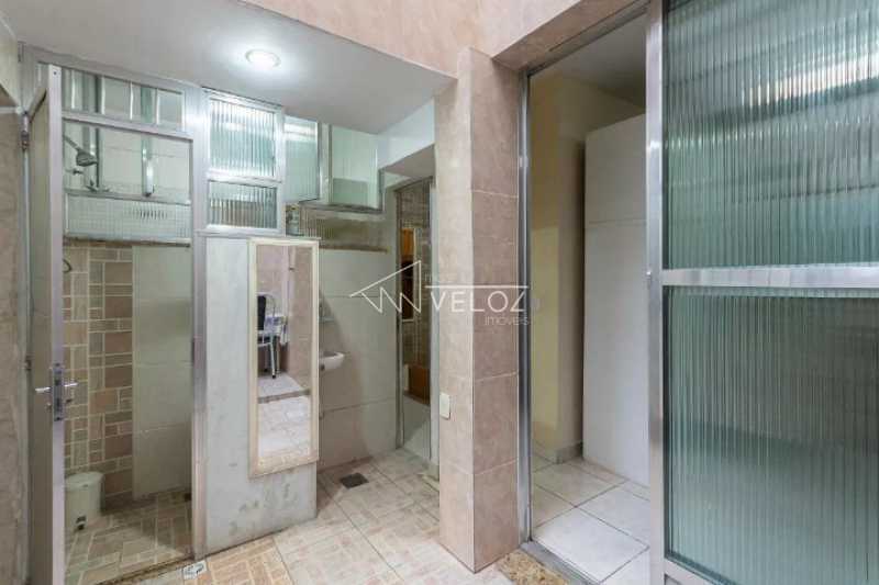 Apartamento à venda com 2 quartos, 40m² - Foto 22