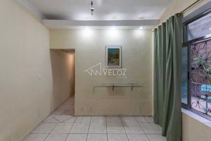 Apartamento à venda com 2 quartos, 40m² - Foto 3