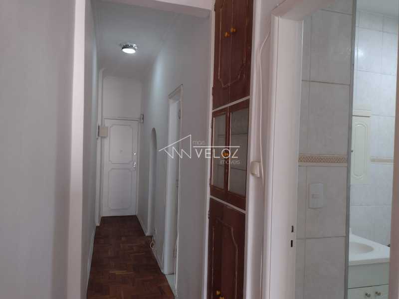 Apartamento à venda com 1 quarto, 58m² - Foto 5