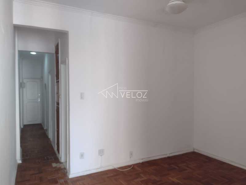 Apartamento à venda com 1 quarto, 58m² - Foto 7