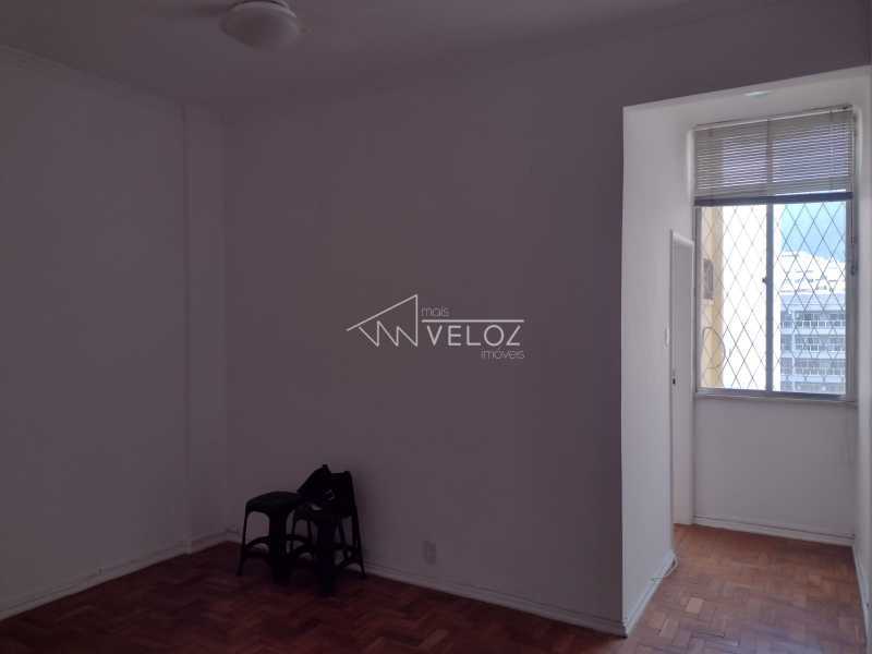 Apartamento à venda com 1 quarto, 58m² - Foto 3