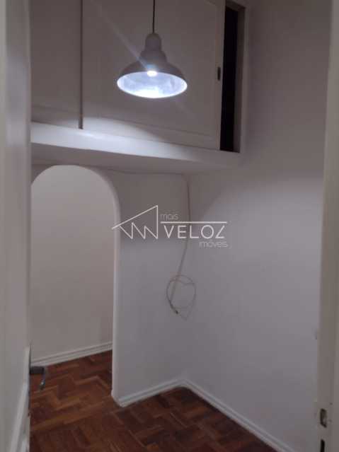 Apartamento à venda com 1 quarto, 58m² - Foto 17