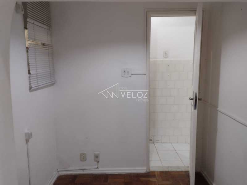 Apartamento à venda com 1 quarto, 58m² - Foto 18