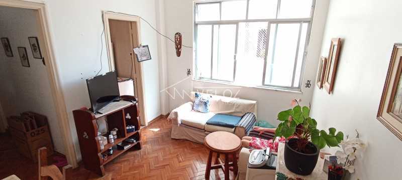 Apartamento à venda com 2 quartos, 69m² - Foto 2