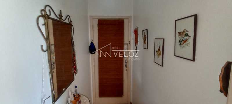 Apartamento à venda com 2 quartos, 69m² - Foto 9